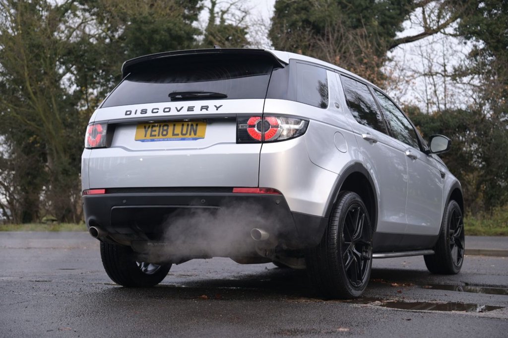 Used Land Rover Discovery Sport 2018 for sale - 76848401: Photo 7