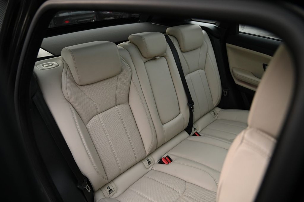 Used Land Rover Range Rover Evoque 2016 for sale - 77065217: Photo 33