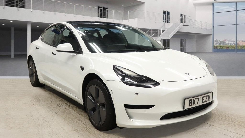 Used Tesla Model 3 2021 for sale - 77288330: Photo 1