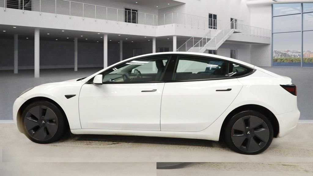Used Tesla Model 3 2021 for sale - 77288330: Photo 6