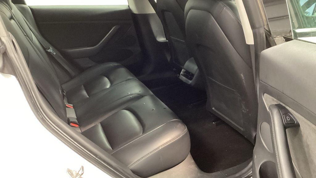 Used Tesla Model 3 2021 for sale - 77288330: Photo 8