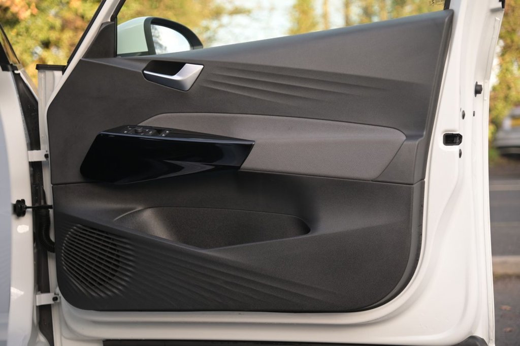 Used Volkswagen ID.3 2020 for sale - 76386287: Photo 28