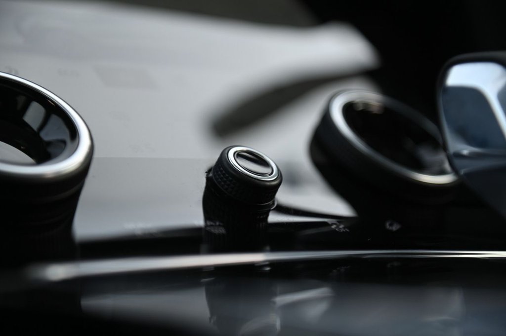 Used Land Rover Range Rover Velar 2021 for sale - 76923875: Photo 21