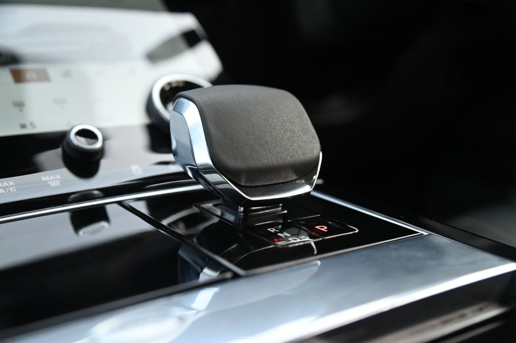 Used Land Rover Range Rover Velar 2021 for sale - 76923875: Photo 23