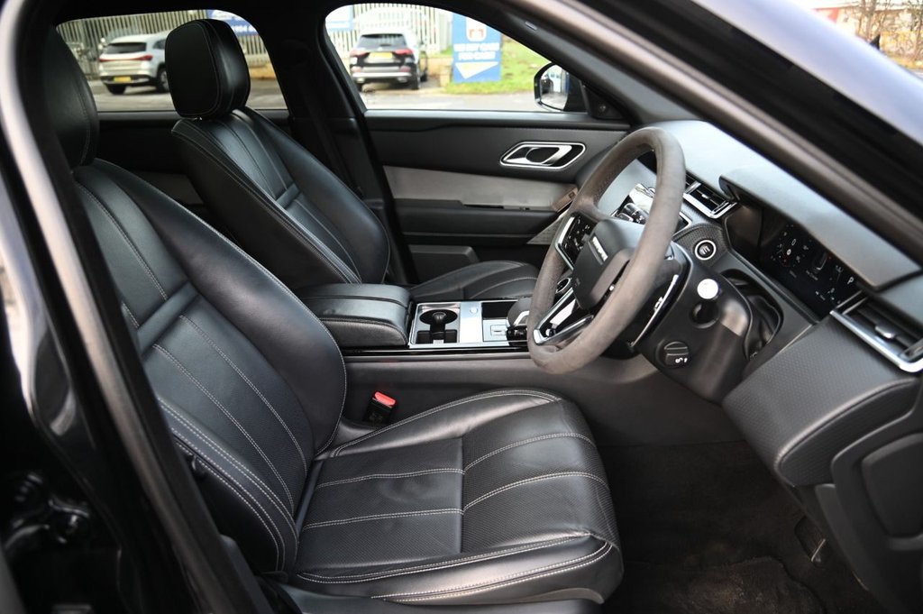 Used Land Rover Range Rover Velar 2021 for sale - 76923875: Photo 32