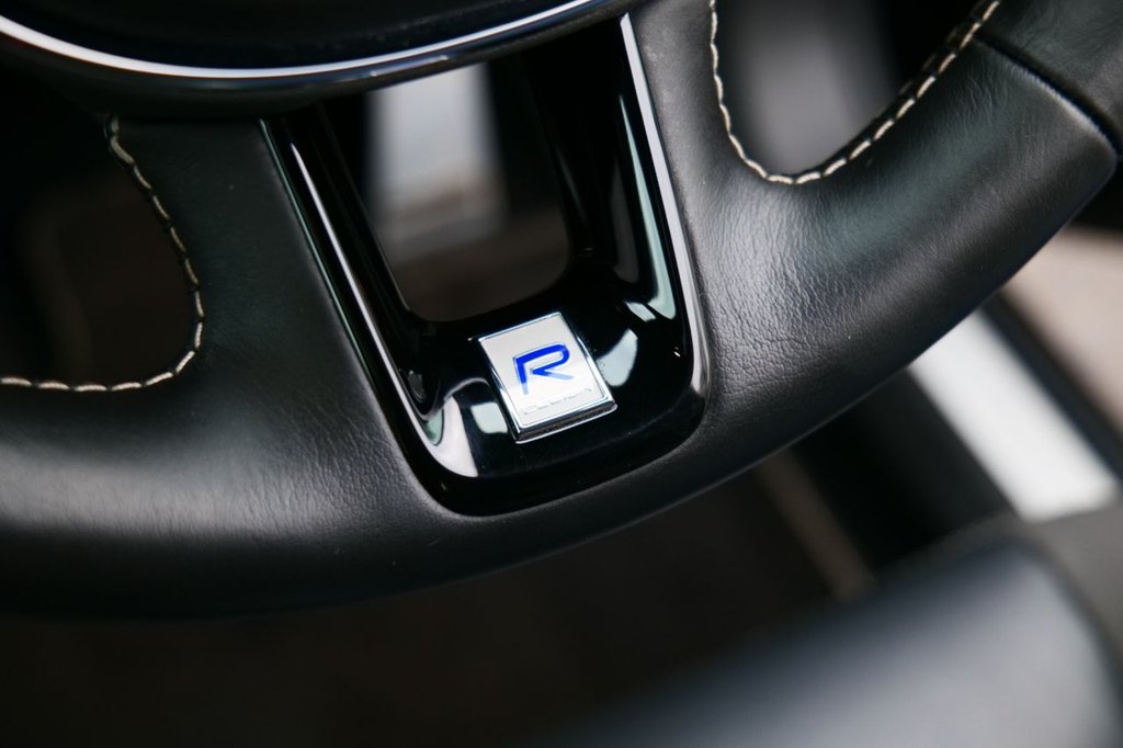 Used Volvo XC60 2020 for sale - 77820590: Photo 11