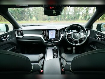 Used Volvo XC60 2020 for sale - 77820590: Photo