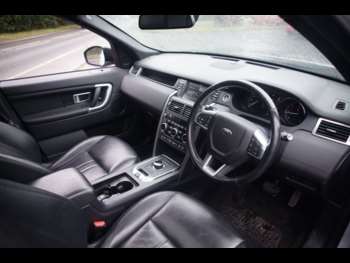Used Land Rover Discovery Sport 2019 for sale - 74954123: Photo