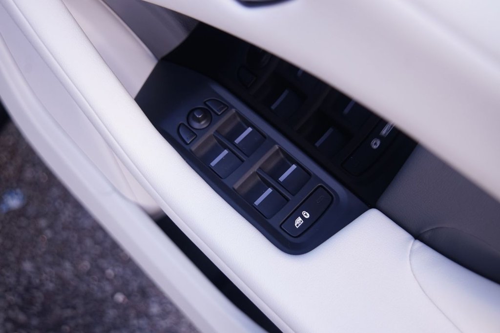 Used Jaguar I-Pace 2018 for sale - 76604416: Photo 25