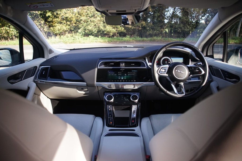 Used Jaguar I-Pace 2018 for sale - 76604416: Photo 3