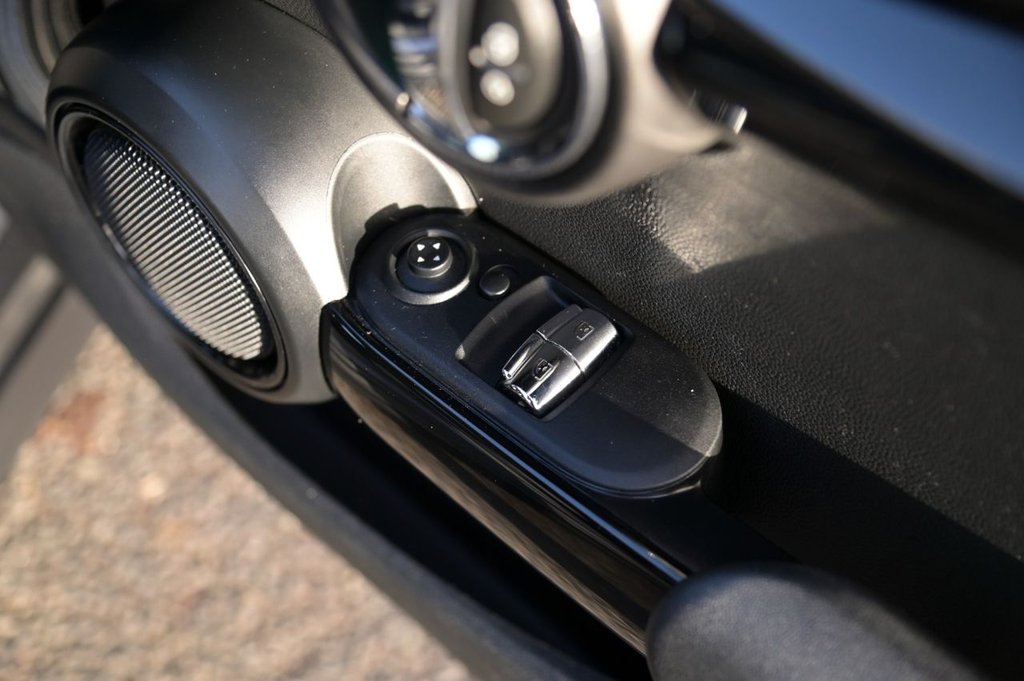 Used MINI Hatch 2016 for sale - 76632526: Photo 27