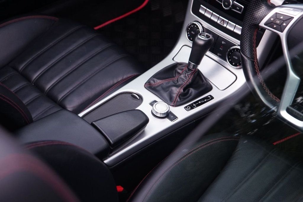 Used Mercedes-Benz SLK 2013 for sale - 77451560: Photo 20