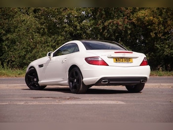Used Mercedes-Benz SLK 2013 for sale - 77451560: Photo