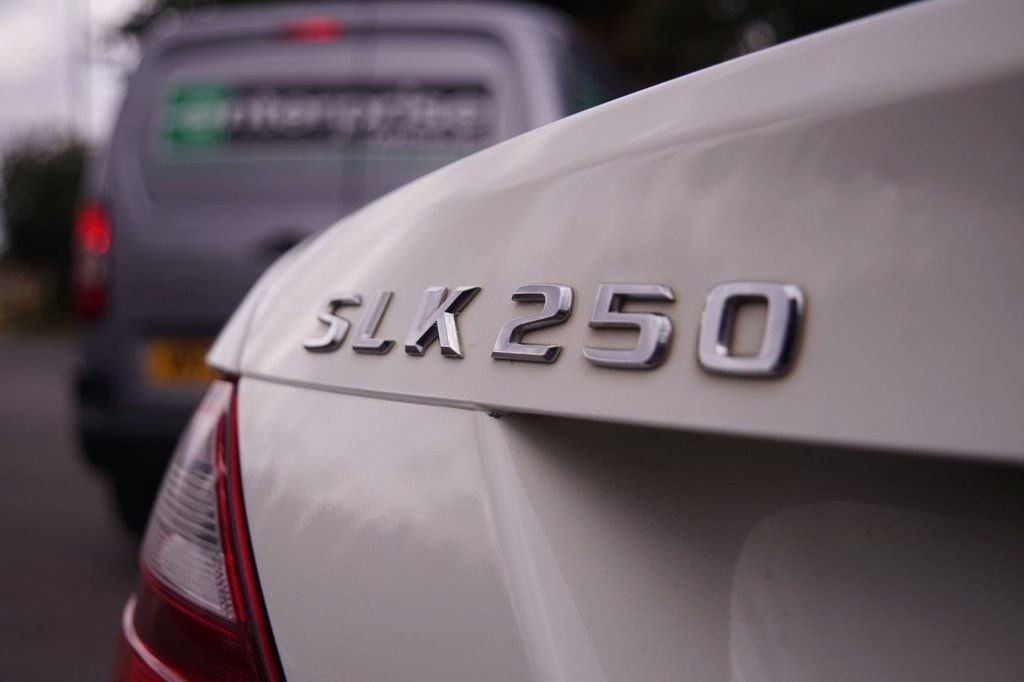 Used Mercedes-Benz SLK 2013 for sale - 77451560: Photo 34