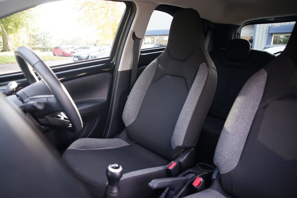 Used Toyota Aygo X 2023 for sale - 76163379: Photo 20