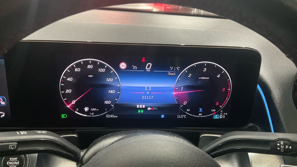 Used Mercedes-Benz GLB 2024 for sale - 76617649: Photo 10