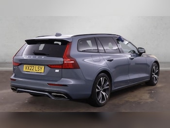 Used Volvo V60 2022 for sale - 78487948: Photo