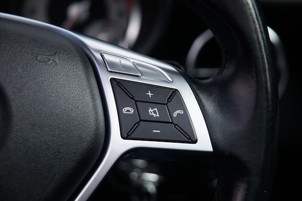 Used Mercedes-Benz SLK 2014 for sale - 75619240: Photo 12