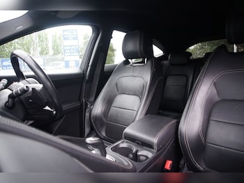 Used Jaguar E-Pace 2018 for sale - 75397315: Photo