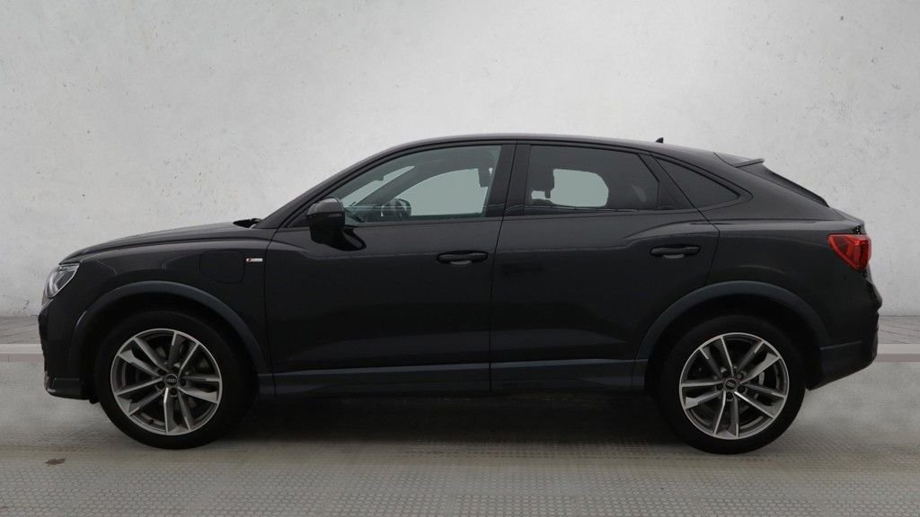 Used Audi Q3 2022 for sale - 76604891: Photo 6