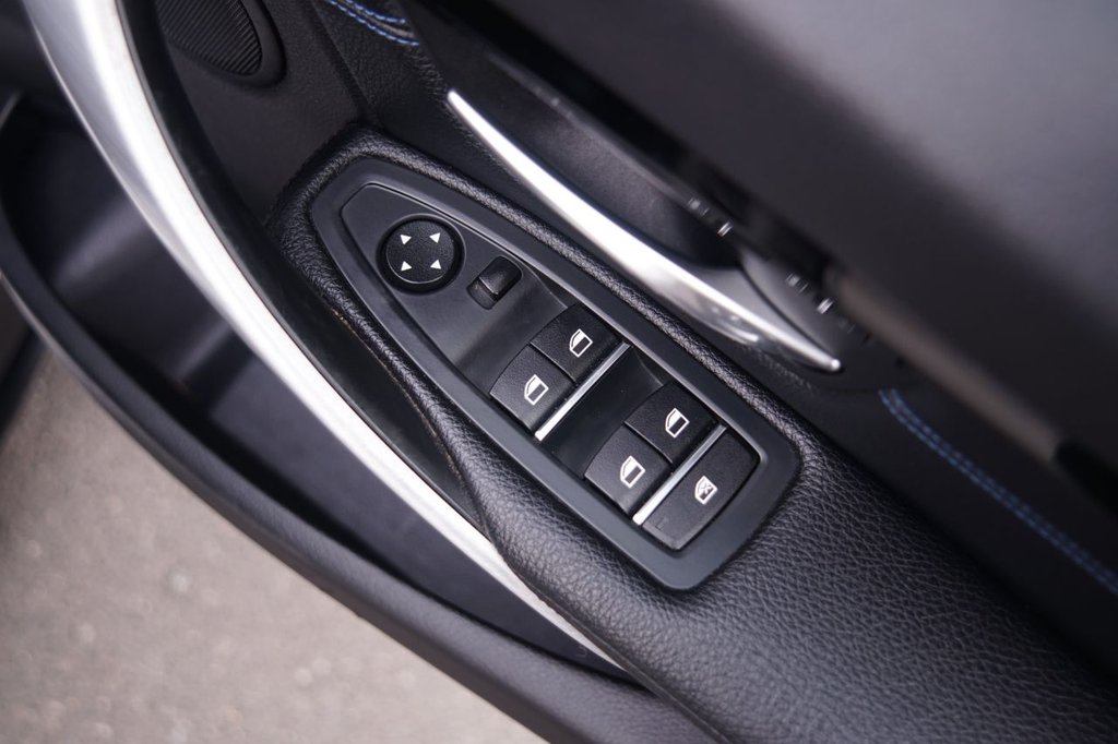 Used BMW 3 Series 2017 for sale - 76323108: Photo 29