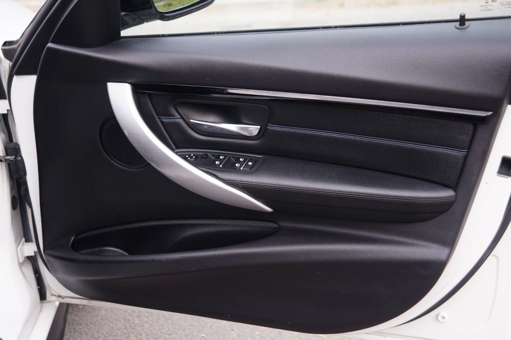 Used BMW 3 Series 2017 for sale - 76323108: Photo 30