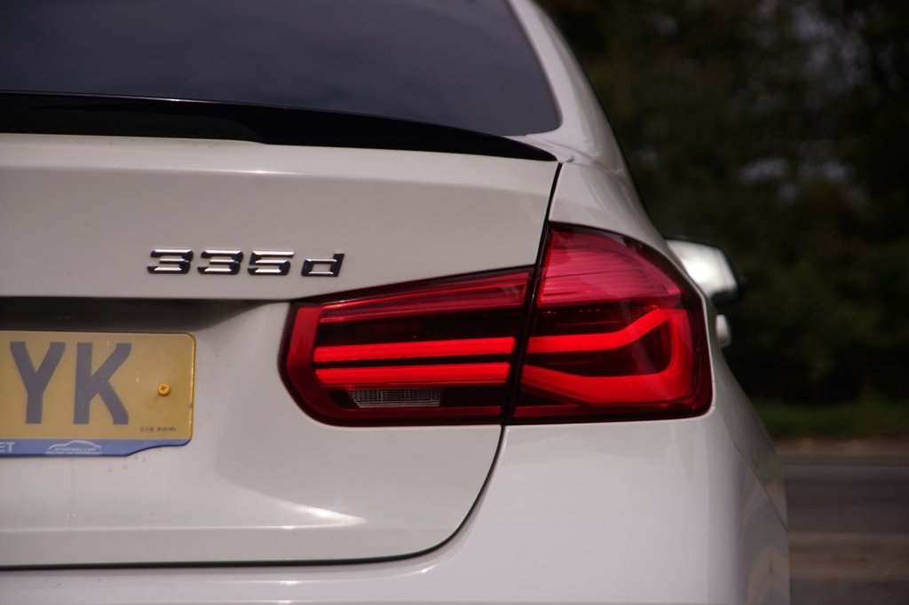 Used BMW 3 Series 2017 for sale - 76323108: Photo 44