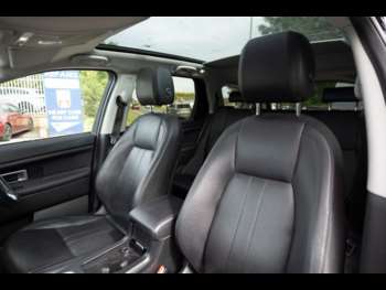 Used Land Rover Discovery Sport 2017 for sale - 74722239: Photo