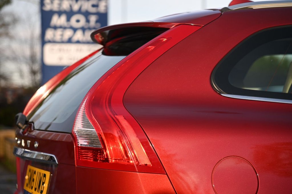 Used Volvo XC60 2016 for sale - 77262940: Photo 46