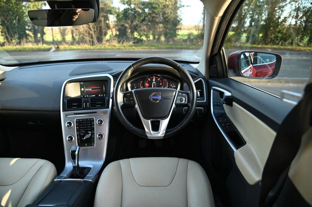 Used Volvo XC60 2016 for sale - 77262940: Photo 9