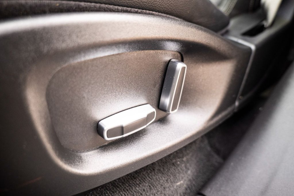 Used Jaguar F-Pace 2020 for sale - 76429826: Photo 17