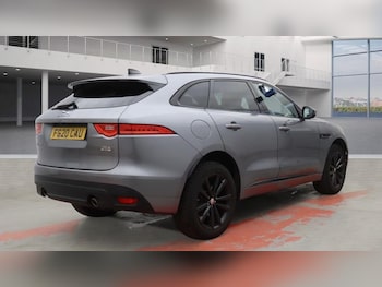 Used Jaguar F-Pace 2020 for sale - 76429826: Photo