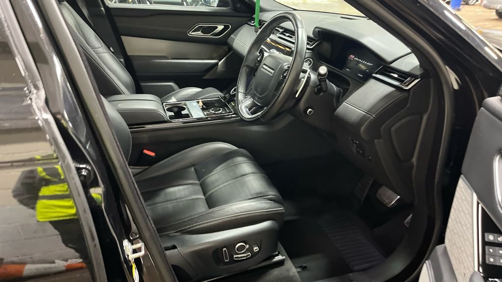 Used Land Rover Range Rover Velar 2018 for sale - 78044796: Photo 13