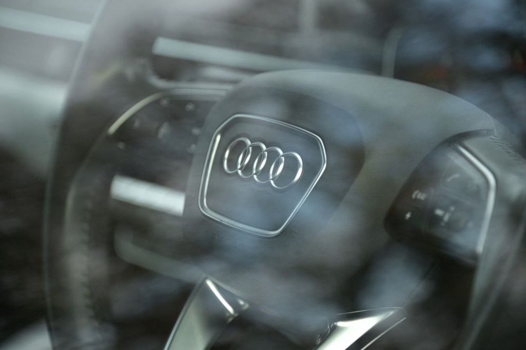 Used Audi A4 2019 for sale - 77820756: Photo 8