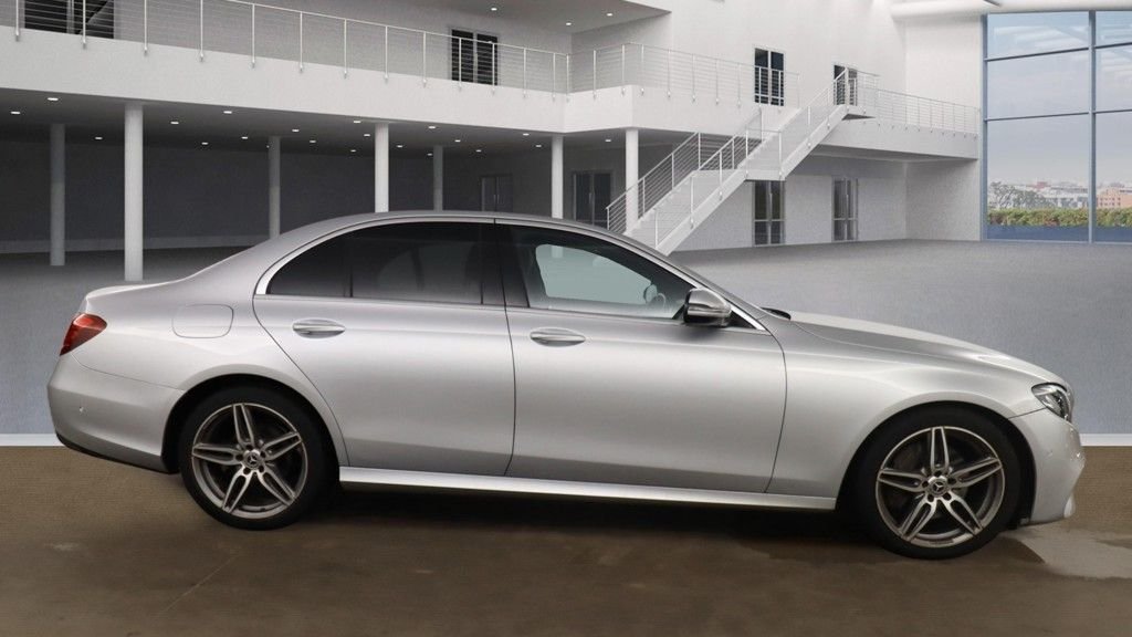 Used Mercedes-Benz E Class 2018 for sale - 77288088: Photo 5