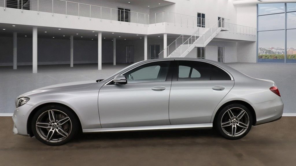 Used Mercedes-Benz E Class 2018 for sale - 77288088: Photo 6