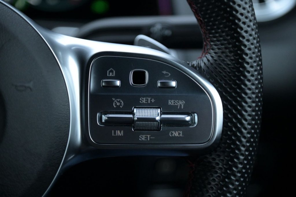 Used Mercedes-Benz GLB 2023 for sale - 77369050: Photo 11