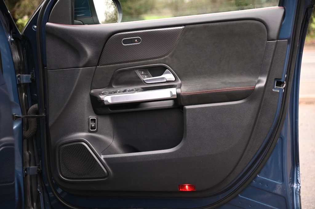 Used Mercedes-Benz GLB 2021 for sale - 77122092: Photo 28