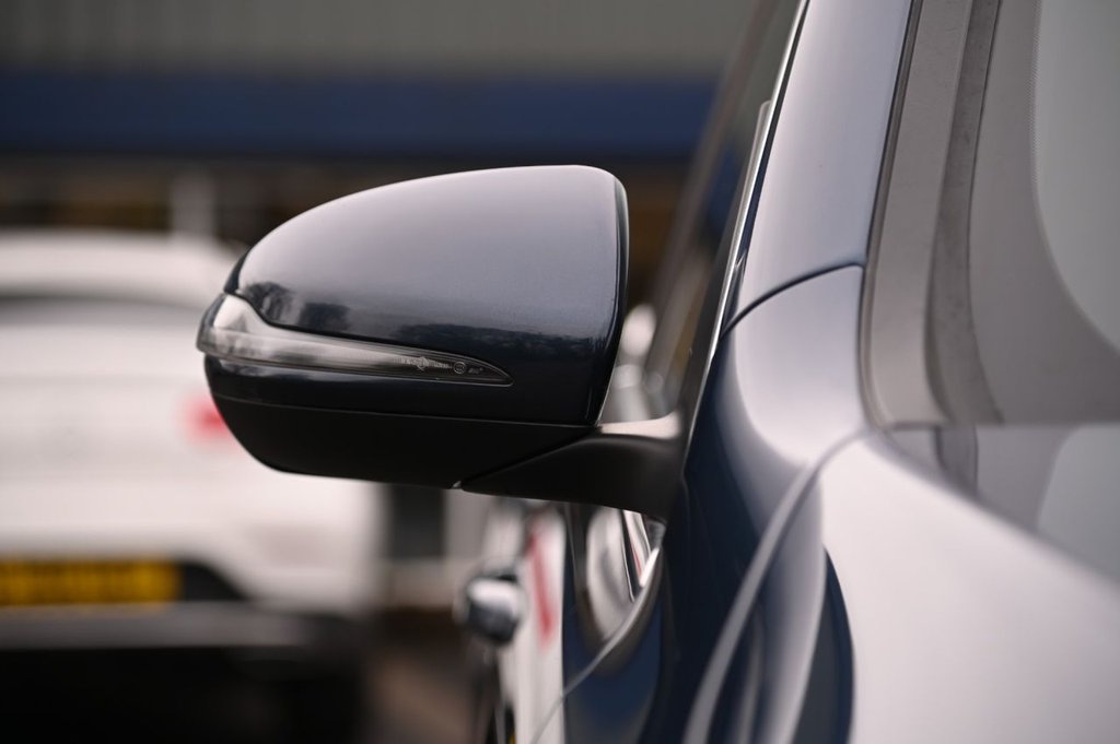 Used Mercedes-Benz GLB 2021 for sale - 77122092: Photo 43