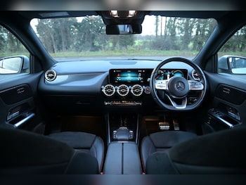 Used Mercedes-Benz GLA 2020 for sale - 77355622: Photo