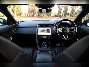 Used Jaguar E-Pace 2022 for sale - 78227392: Photo