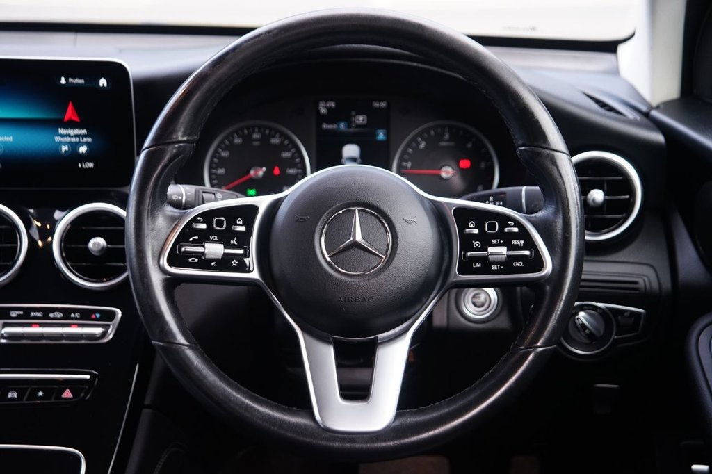 Used Mercedes-Benz GLC 2019 for sale - 76604529: Photo 10