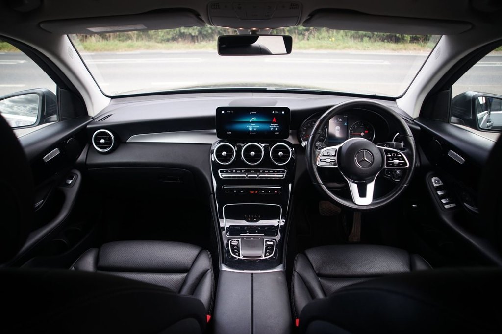 Used Mercedes-Benz GLC 2019 for sale - 76604529: Photo 16