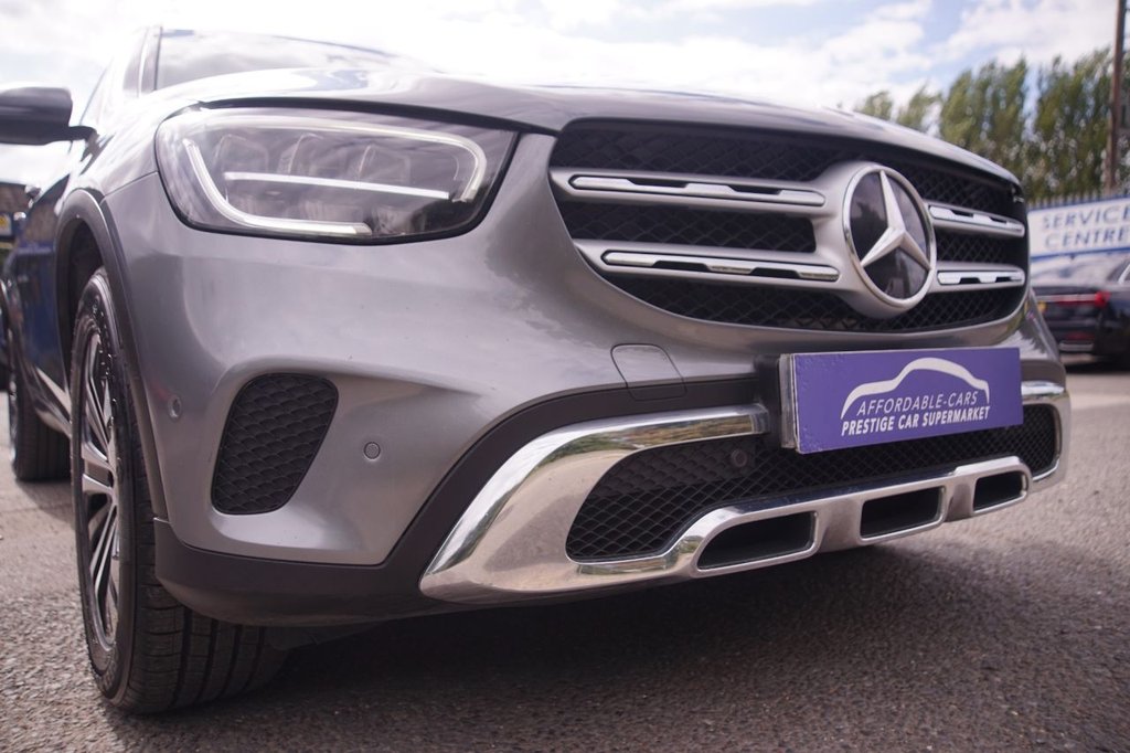 Used Mercedes-Benz GLC 2019 for sale - 76604529: Photo 35