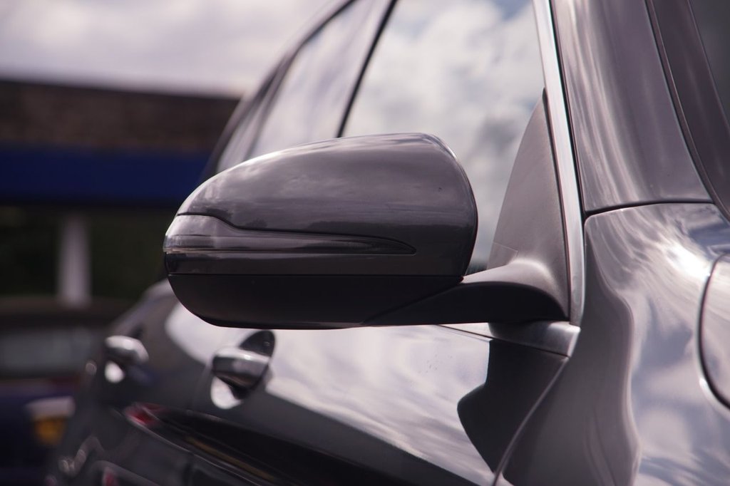 Used Mercedes-Benz GLC 2019 for sale - 76604529: Photo 39