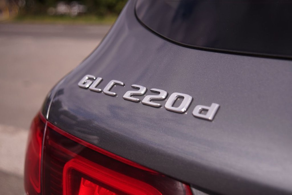 Used Mercedes-Benz GLC 2019 for sale - 76604529: Photo 45