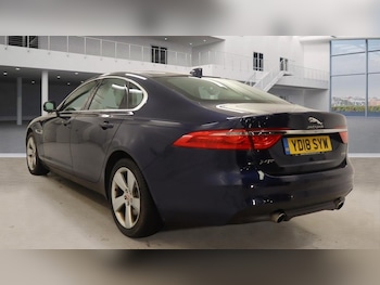 Used Jaguar XF 2018 for sale - 77302779: Photo
