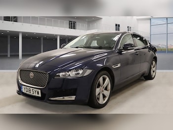 Used Jaguar XF 2018 for sale - 77302779: Photo
