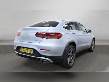 Used Mercedes-Benz GLC 2023 for sale - 79358358: Photo