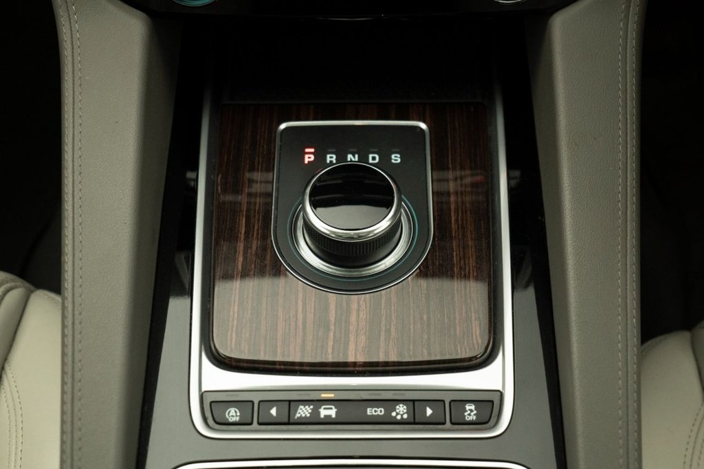 Used Jaguar F-Pace 2017 for sale - 76430089: Photo 16